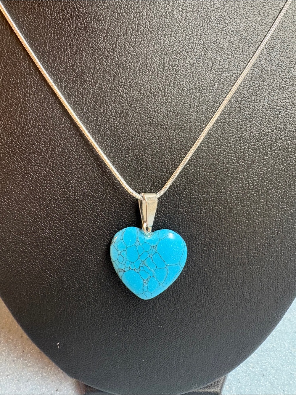 18K White Gold NATURAL Turquoise Heart Pendant Necklace